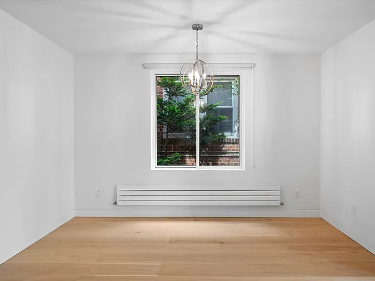 268 E 240th St #1 — Photo 15