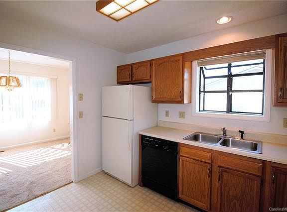 4th image of 59 Nazarene Way APT 1