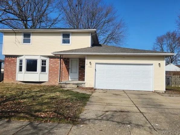 786 Castlebar Dr, North Tonawanda, NY 14120