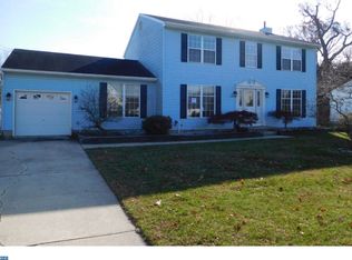 845 Richmond Dr, Sicklerville, NJ 08081