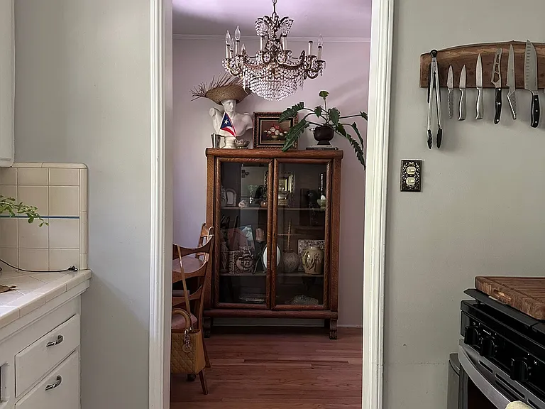 4419 Ledge Ave — Photo 17
