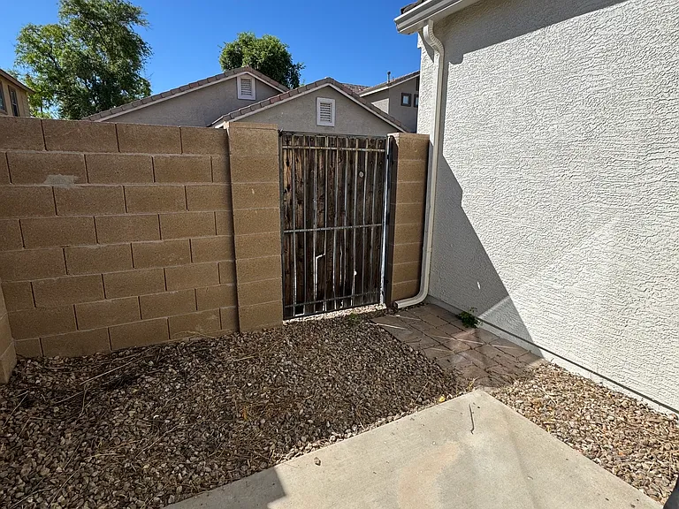 2731 S Cupertino Dr — Photo 24