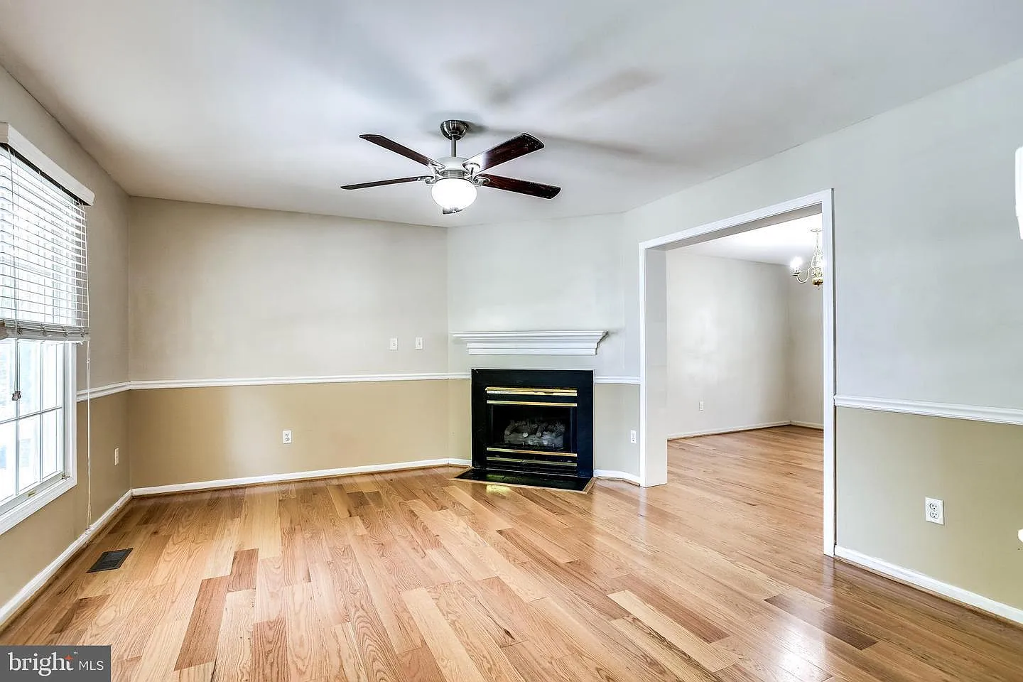 3 bed, 3.5 bath, 1512 sqft, $3,250 — Photo 2