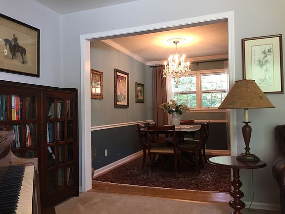 4th image of 3009 Pine Orchard Dr