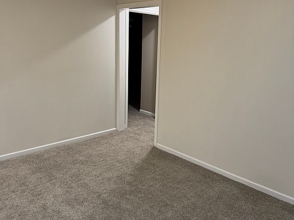 3rd image of 2913 S 134th Ave #1