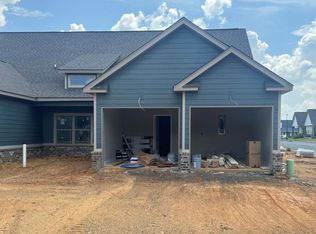 71 Maddox Ln, Chatsworth, GA 30705