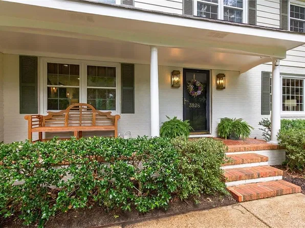 3928 Regal Ct, Virginia Beach, VA 23452