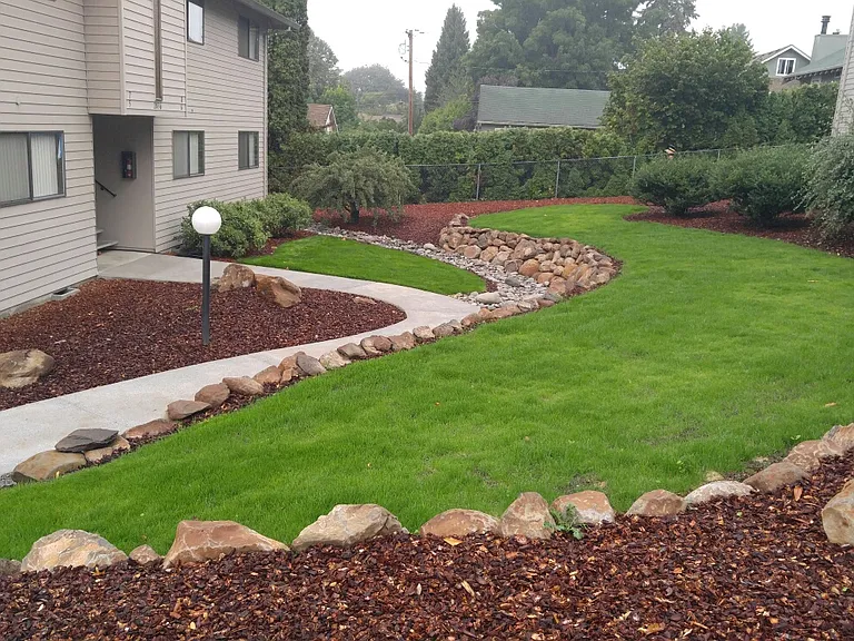 Chestnut Place Apartments — Photo 27