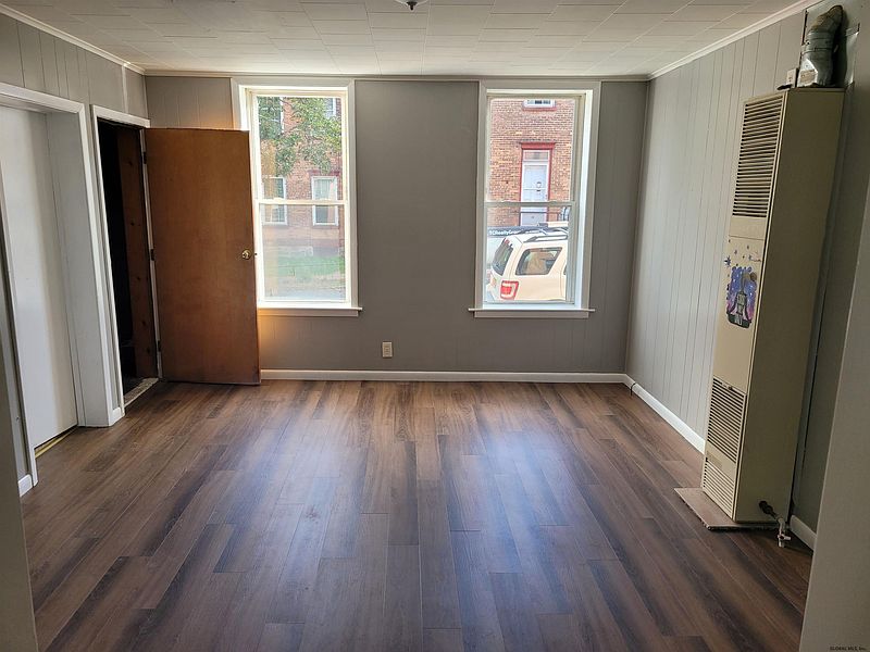 4th image of 5-7 HAMILTON Street