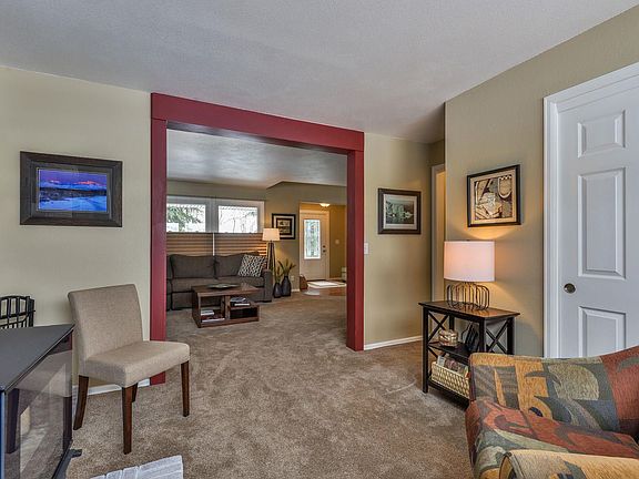 B3 - 5185 Buffalo Rd Erie CO 80516-large-036-48-Living Room5-1498x1000-72dpi.jpg