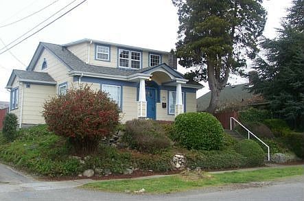 1st image of 4407 N 39th St