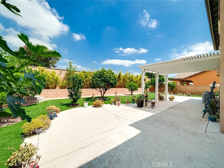 5676 Avocet Dr — Photo 8