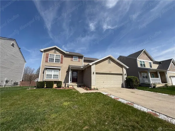 2348 Hazelnut Dr, Fairborn, OH 45324