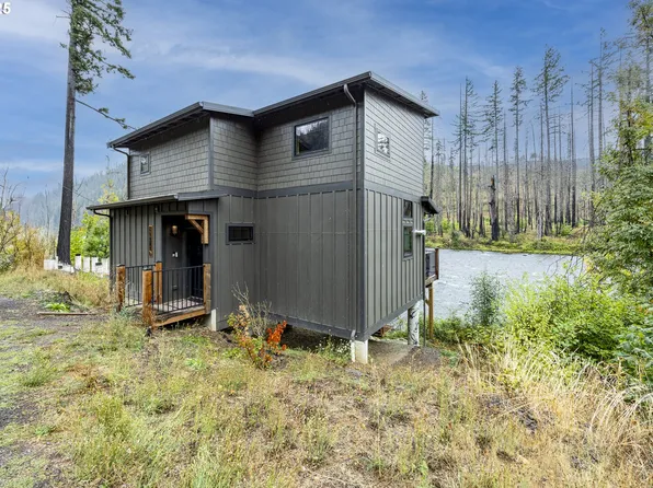 50010 McKenzie Hwy #2, Vida, OR 97488