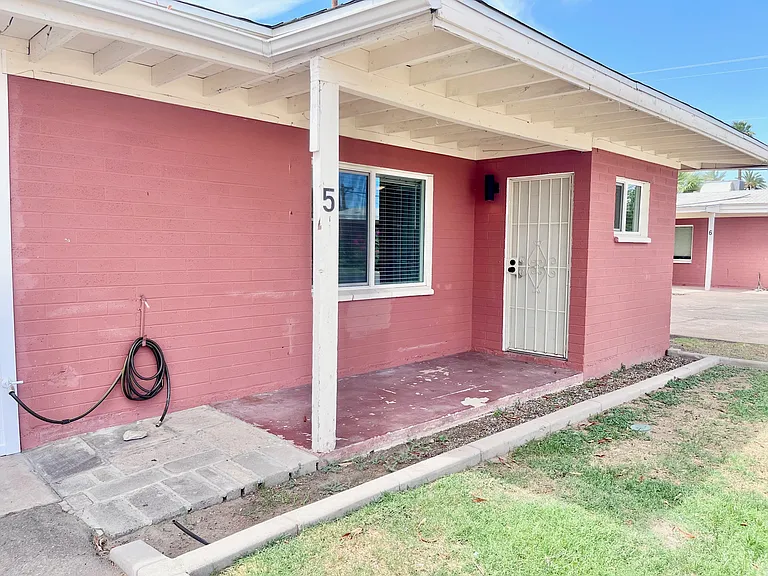 3008 N 39th St #5 — Photo 30