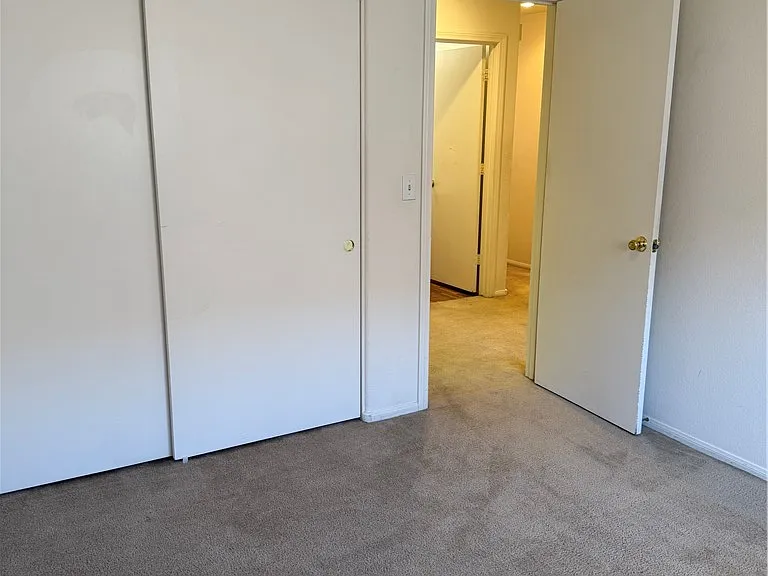8108 Roundup Ridge St — Photo 13