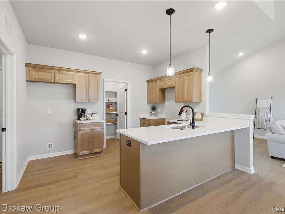 1433 Lincoln St, photo 18