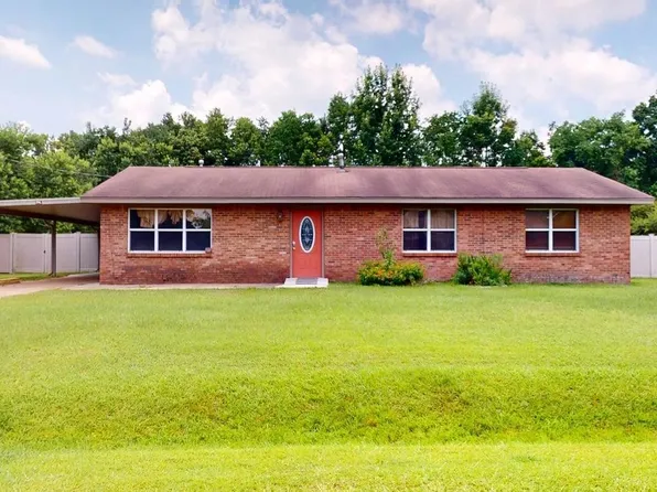 764 Pine Leaf St, Wetumpka, AL 36092