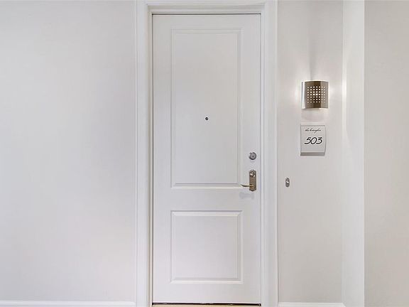 4th image of 2211 Briarglen Dr APT 503