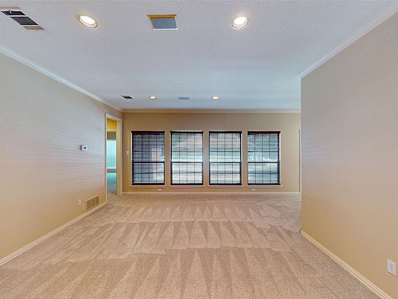 4th image of 7525 Brentwood Ct