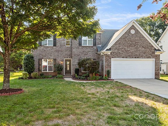 4th image of 9523 Mitchell Glen Dr