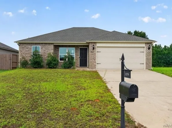 12376 Choctaw Cir, Moundville, AL 35474