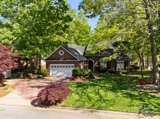 617 Peace Haven Rd, Kannapolis, NC 28083