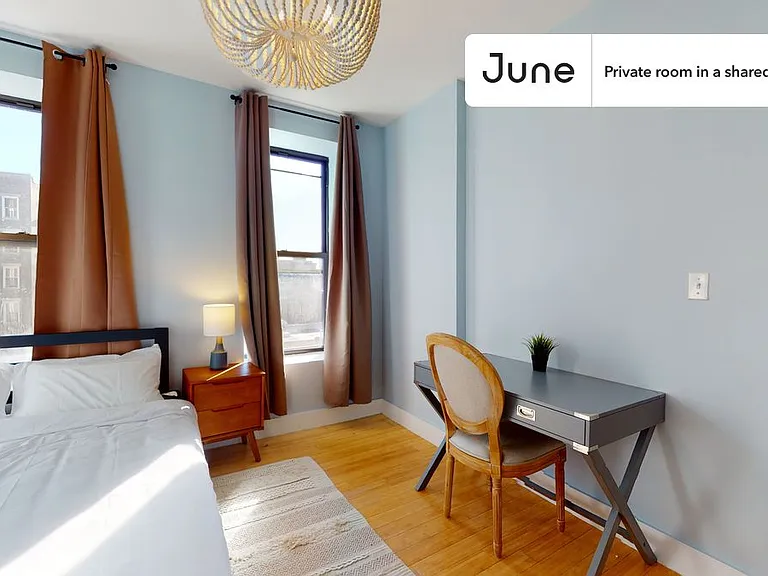 301 Saint Nicholas Ave #B — Photo 2