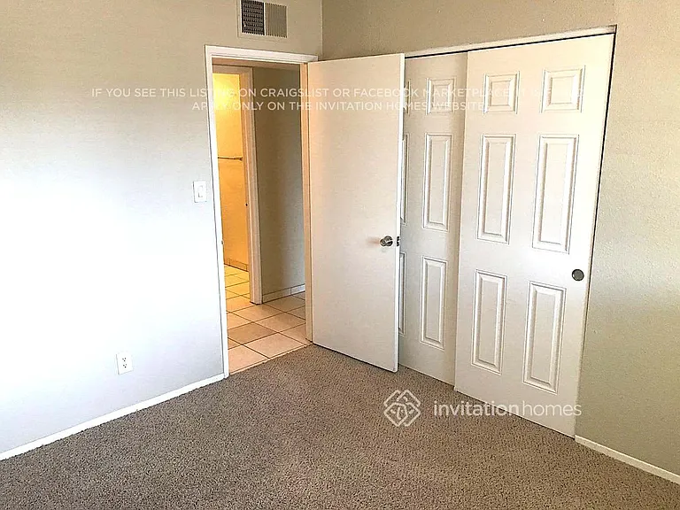 3808 W Glendale Ave — Photo 5