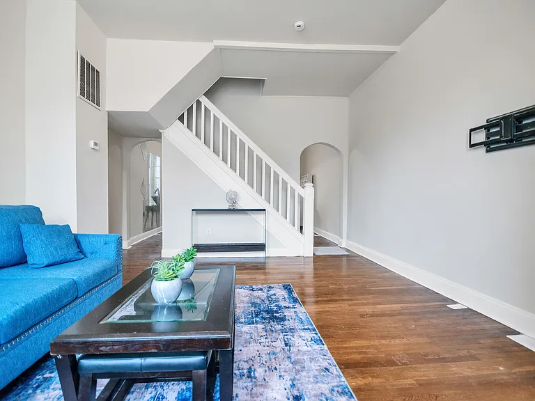 2214 Wilkens Ave — Photo 5