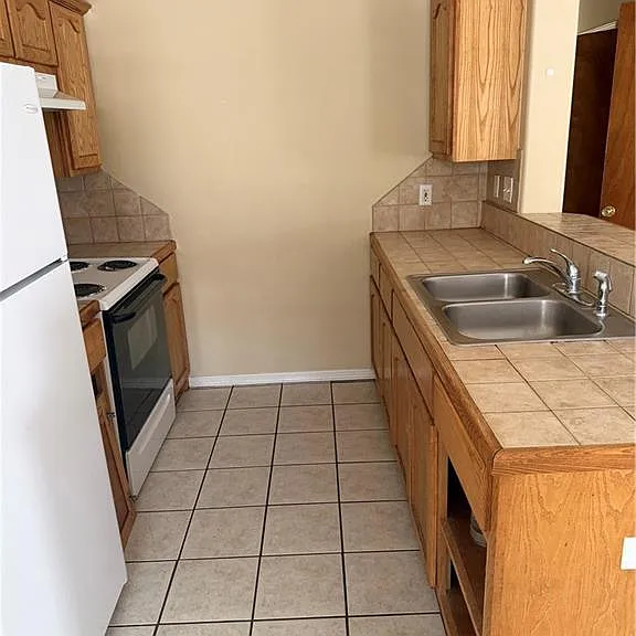 1030 French Ave #2 — Photo 4