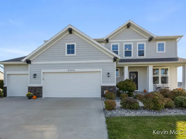 8524 Song Sparrow Rd SE, Caledonia, MI 49316