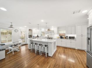 1832 Chimney Rock Rd, Houston, TX 77056