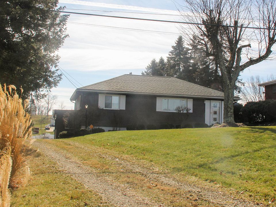 1st image of 153 Beverly Ln