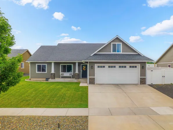 1724 Pioneer Dr, Lewiston, ID 83501