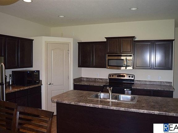 5th image of 6733 S 191st Ave