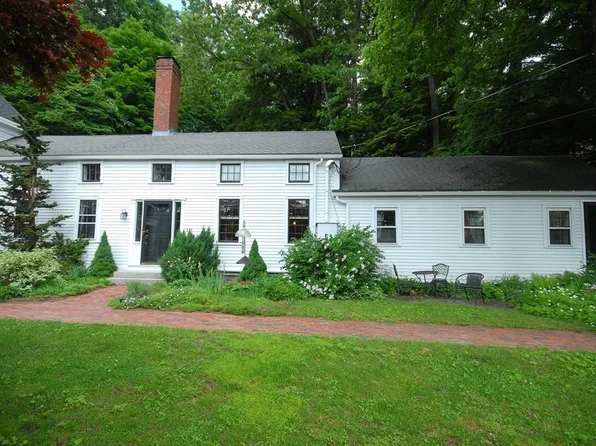 355 Lexington Rd Unit 355, Concord, MA 01742