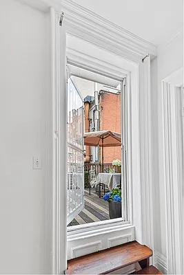 Rented by Douglas Elliman | media 15