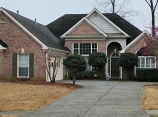 500 Running Fawn Dr, Suwanee, GA