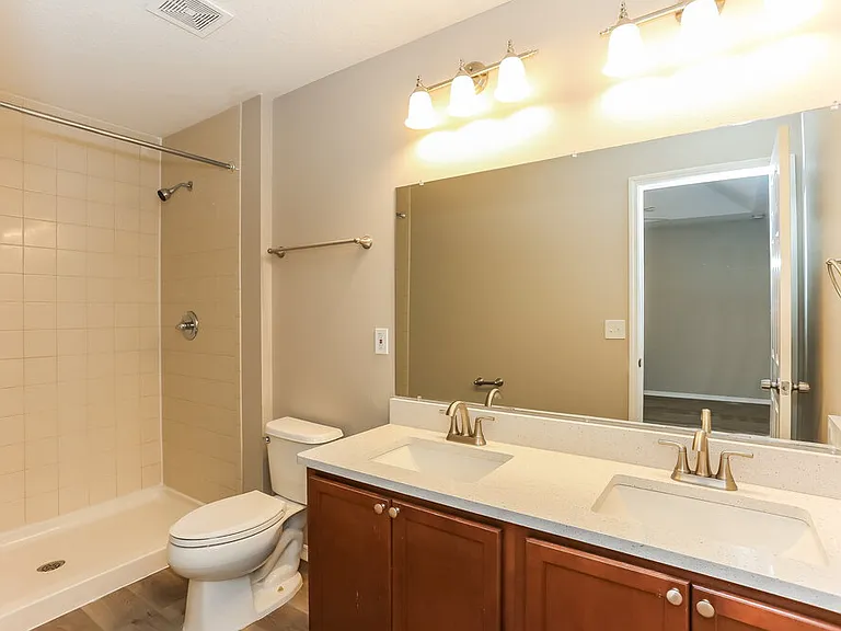 3801 Ellaville Ct — Photo 11