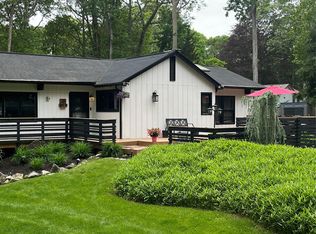 28 Old Cow Path, Miller Place, NY 11764