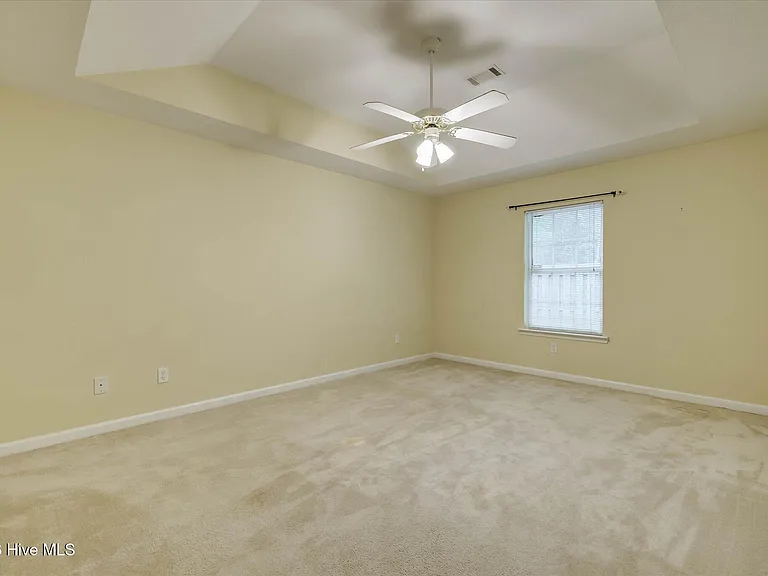 301 Beech Ln — Photo 24