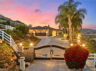 40055 Valle Vis, Murrieta, CA 92562