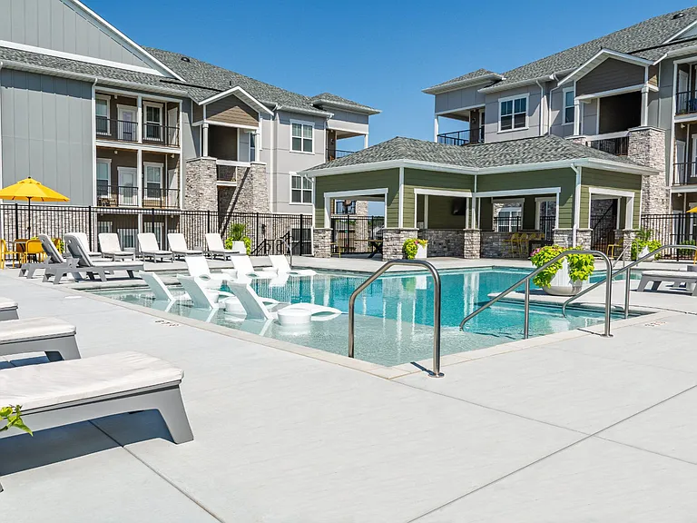 Citrine Apartments — Photo 7