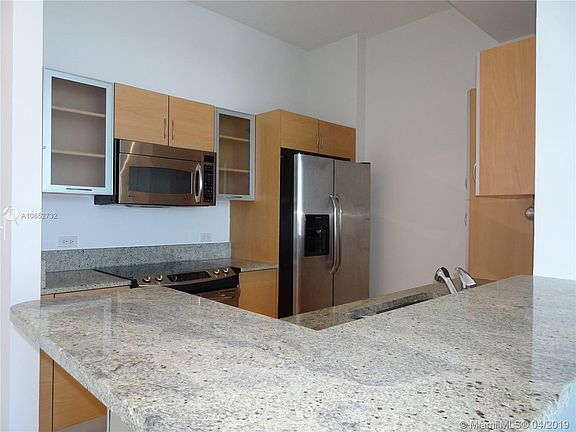 2nd image of 18800 NE 29th Ave Penthouse 1