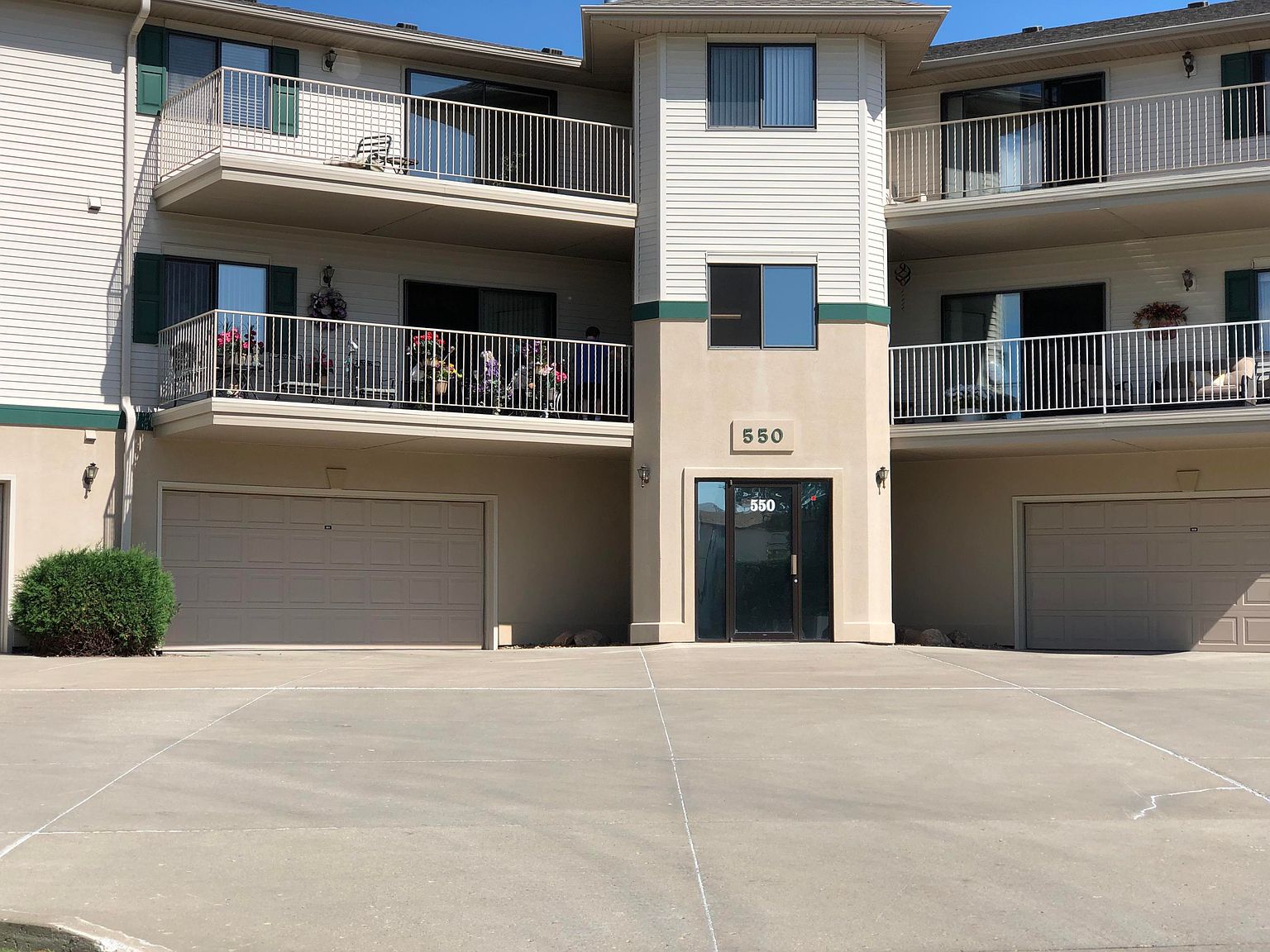 550 Brandon Pl, Bismarck, ND 58503 Zillow