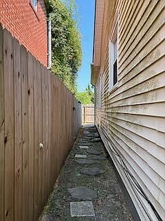 3rd image of 5439 Vermillion Blvd