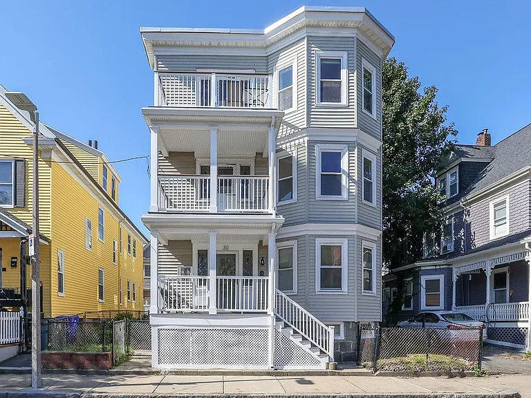 30 Tuttle St — Photo 23