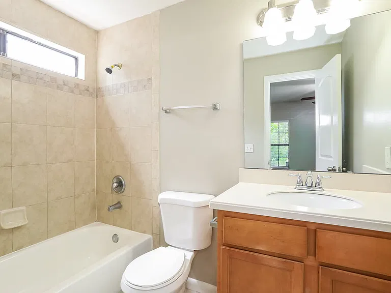 3824 Tree Lake Dr — Photo 12