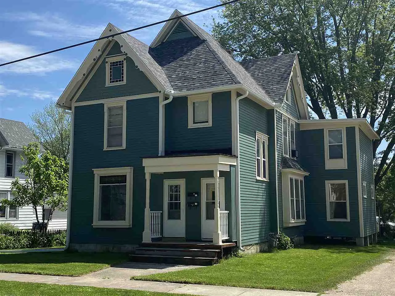 342 S 1st St photo 1